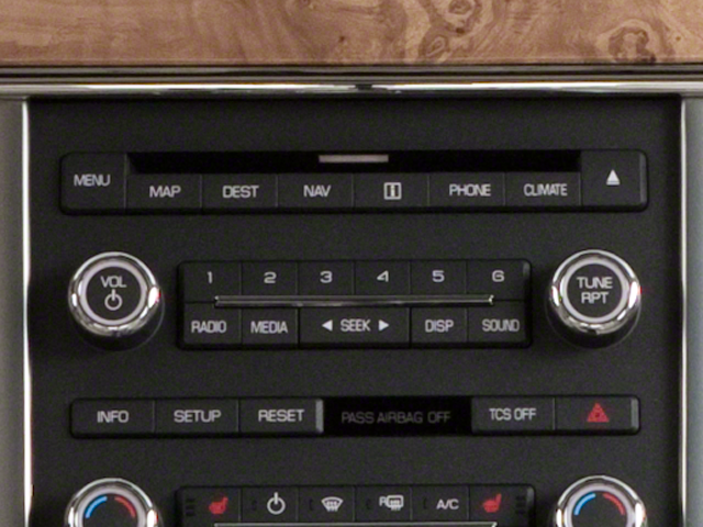 2010 Lincoln MKS Base