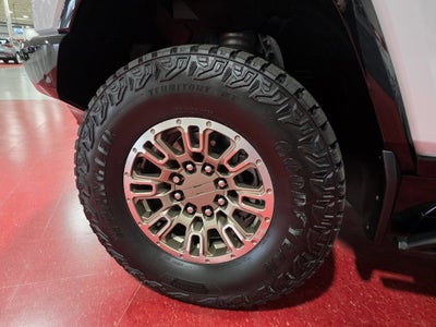 2024 GMC HUMMER EV SUV 2X