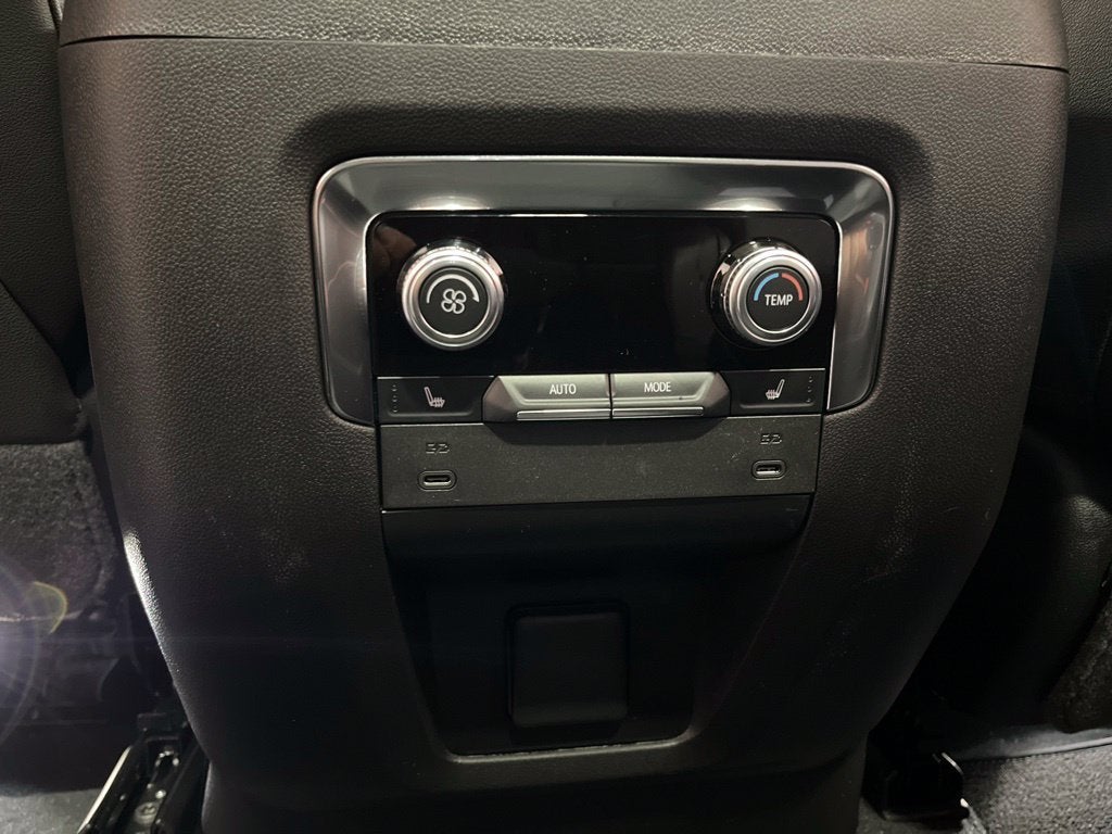 2027 GMC Yukon XL AT4