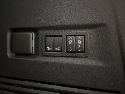2027 GMC Yukon XL AT4