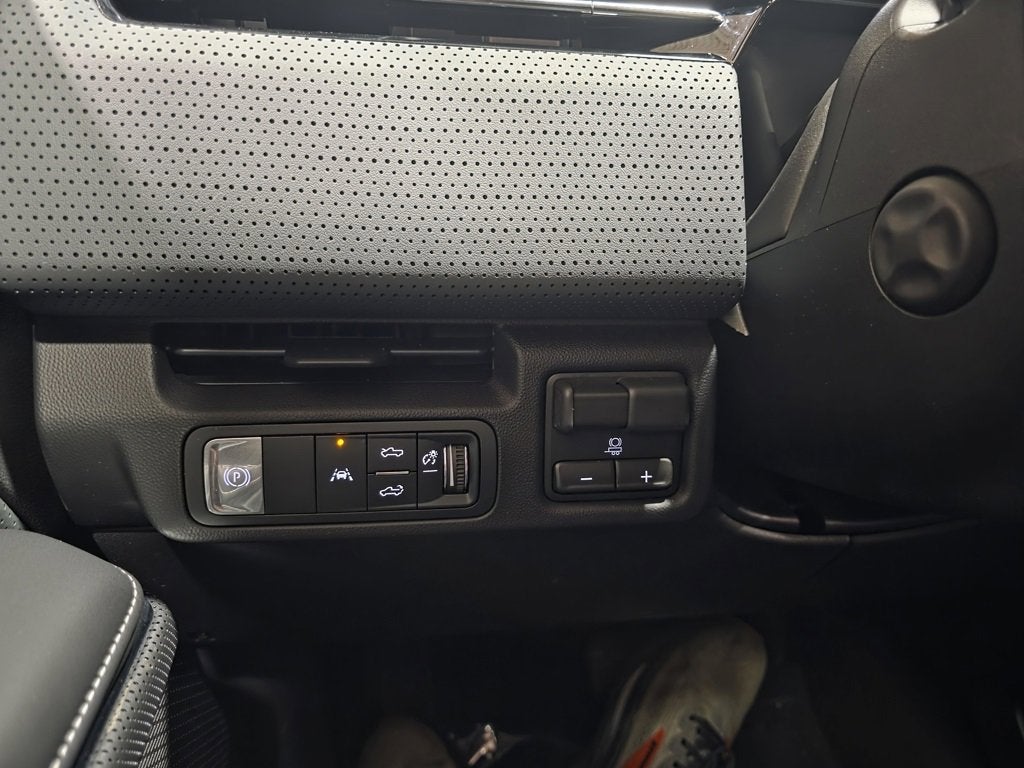 2026 GMC Sierra EV AT4 Max Range