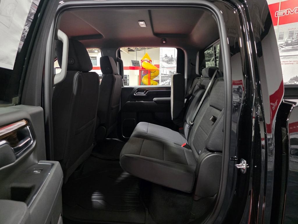 2026 GMC Sierra 3500 HD SLE