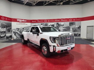 2026 GMC Sierra 3500 HD Denali DRW