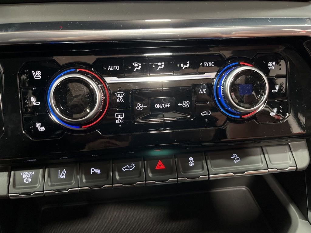 2026 GMC Sierra 3500 HD Denali Ultimate