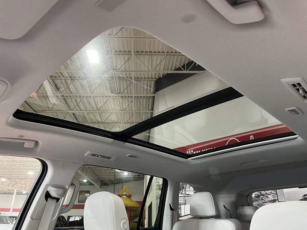 2025 Buick Enclave Avenir