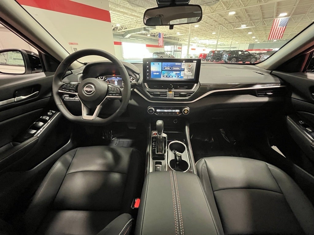 2025 Nissan Altima 2.5 SR