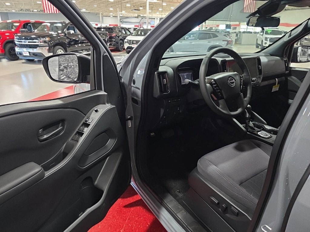 2027 Nissan Frontier SV