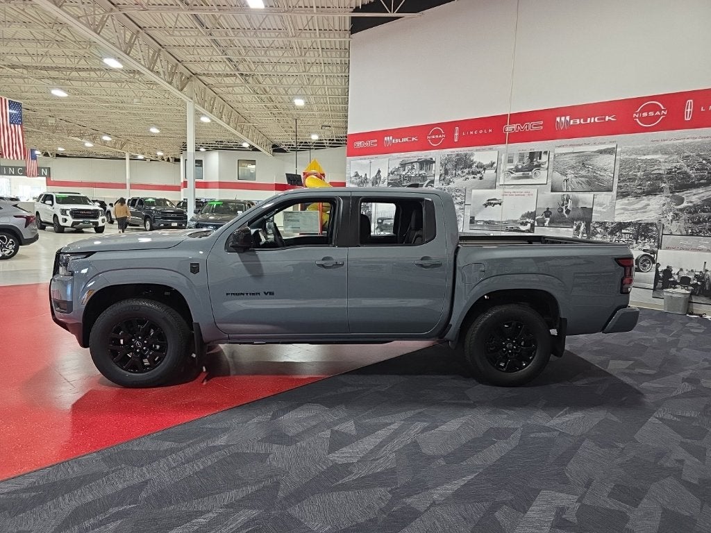 2027 Nissan Frontier SV