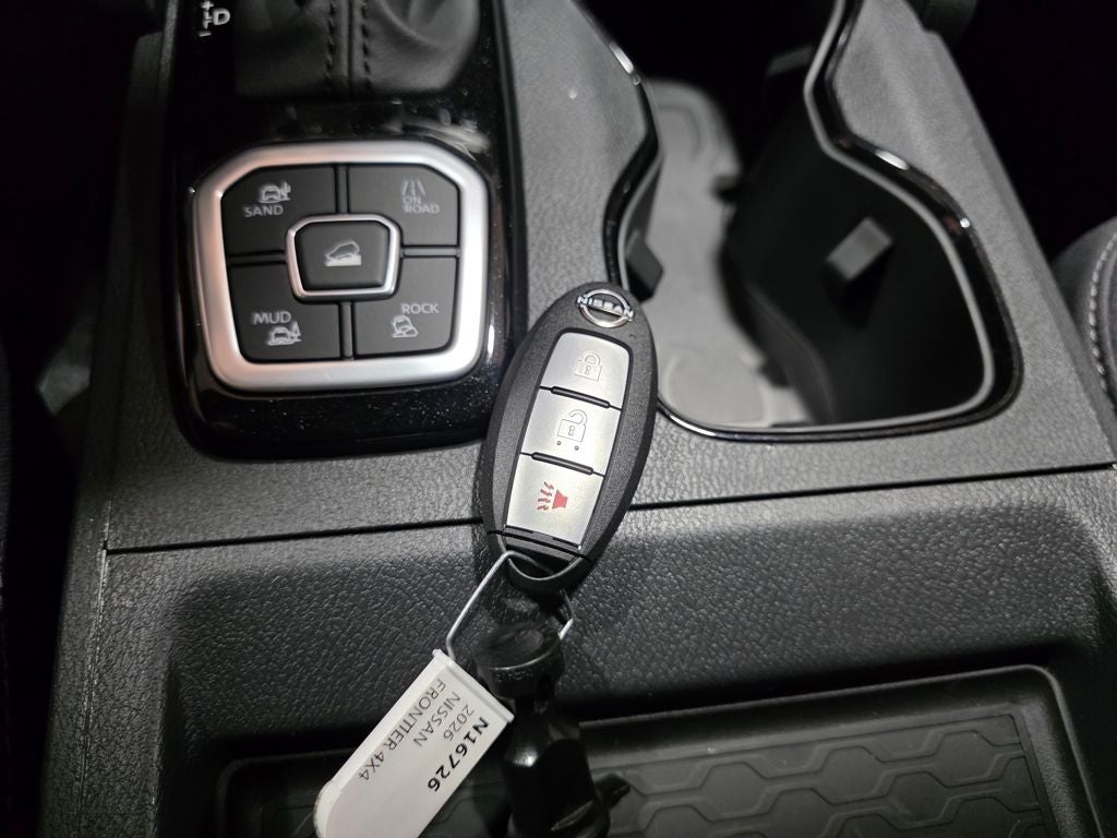 2026 Nissan Frontier SV