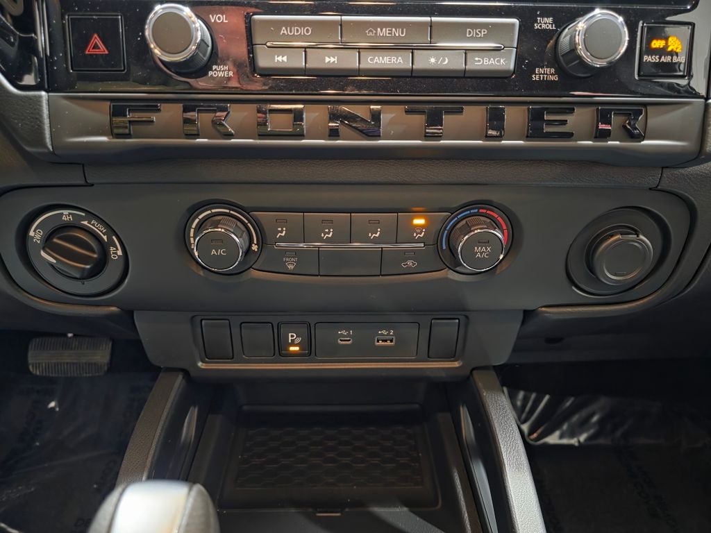 2026 Nissan Frontier SV