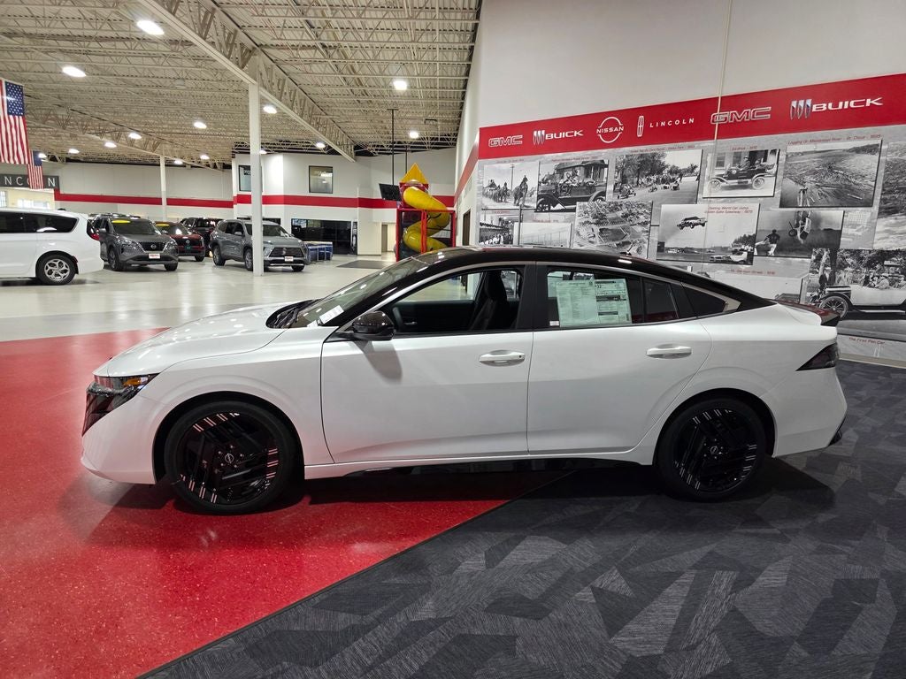 2026 Nissan Sentra SR
