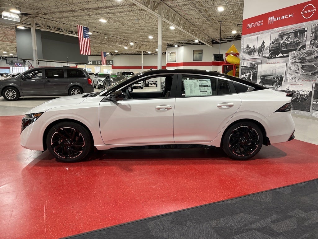 2026 Nissan Sentra SR