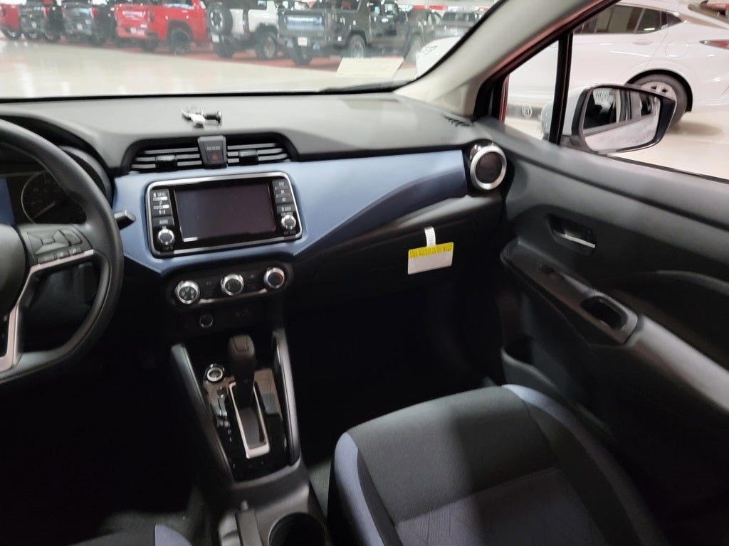2025 Nissan Versa 1.6 SV