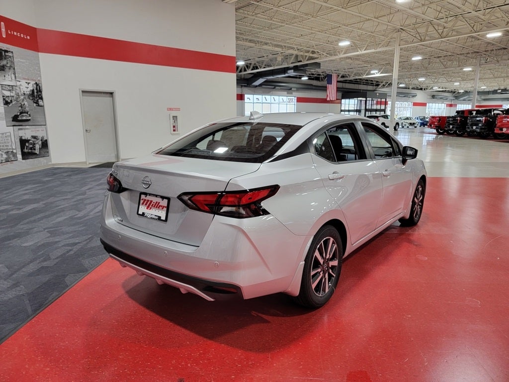2025 Nissan Versa 1.6 SV