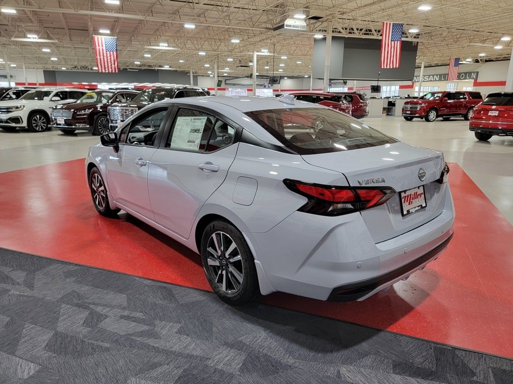 2025 Nissan Versa 1.6 SV