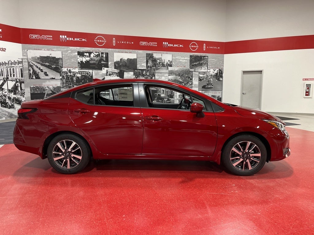 2025 Nissan Versa 1.6 SV