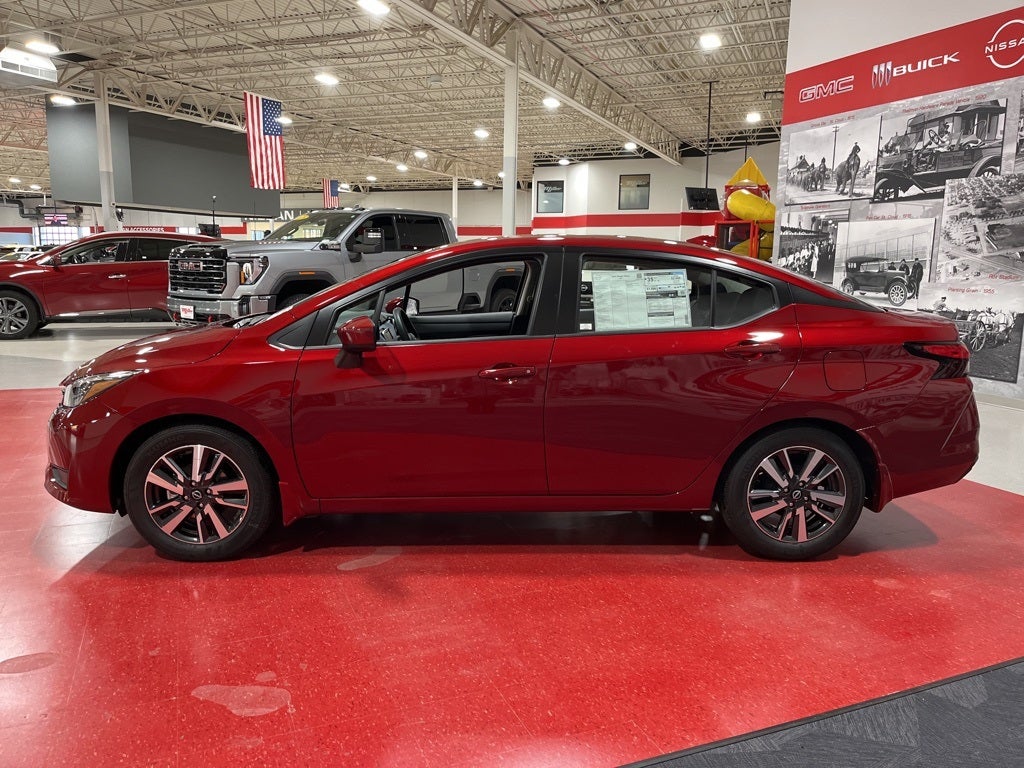 2025 Nissan Versa 1.6 SV