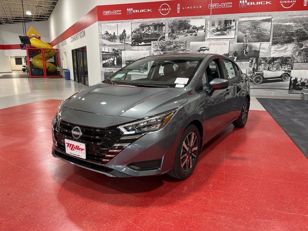 2025 Nissan Versa 1.6 SV