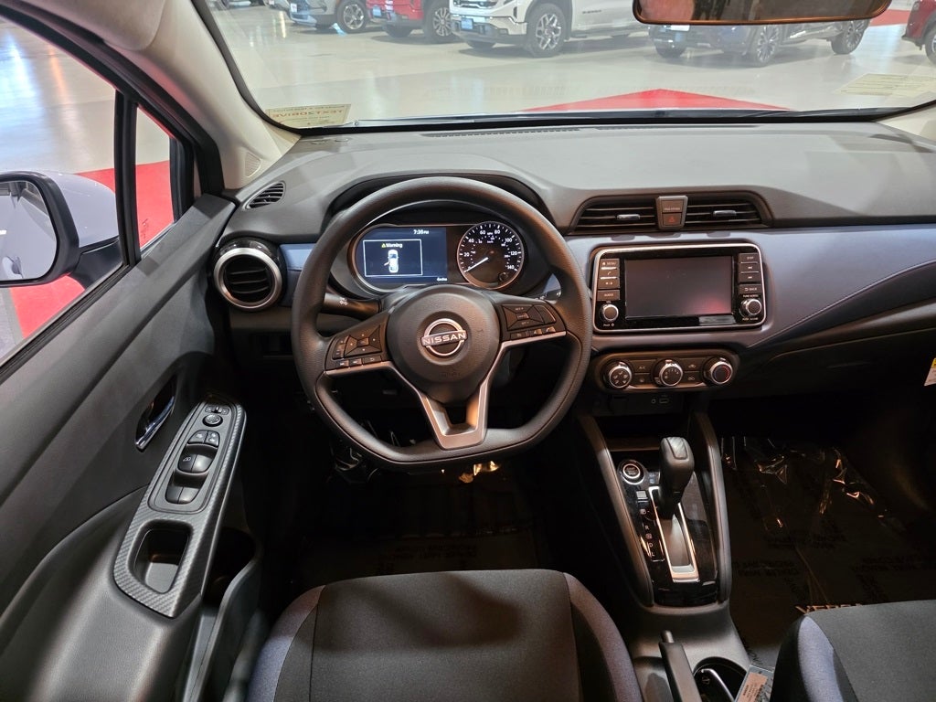 2025 Nissan Versa 1.6 SV