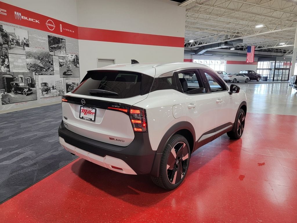 2026 Nissan Kicks SR