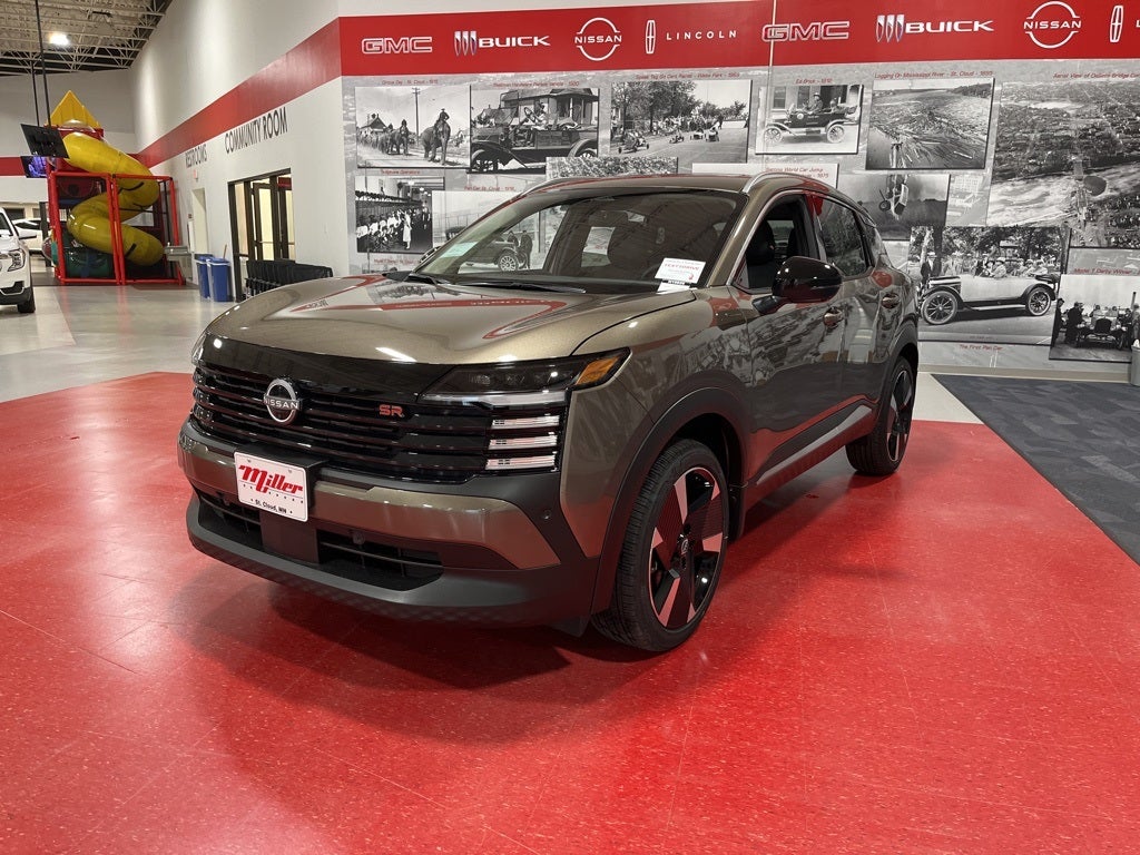 2026 Nissan Kicks SR