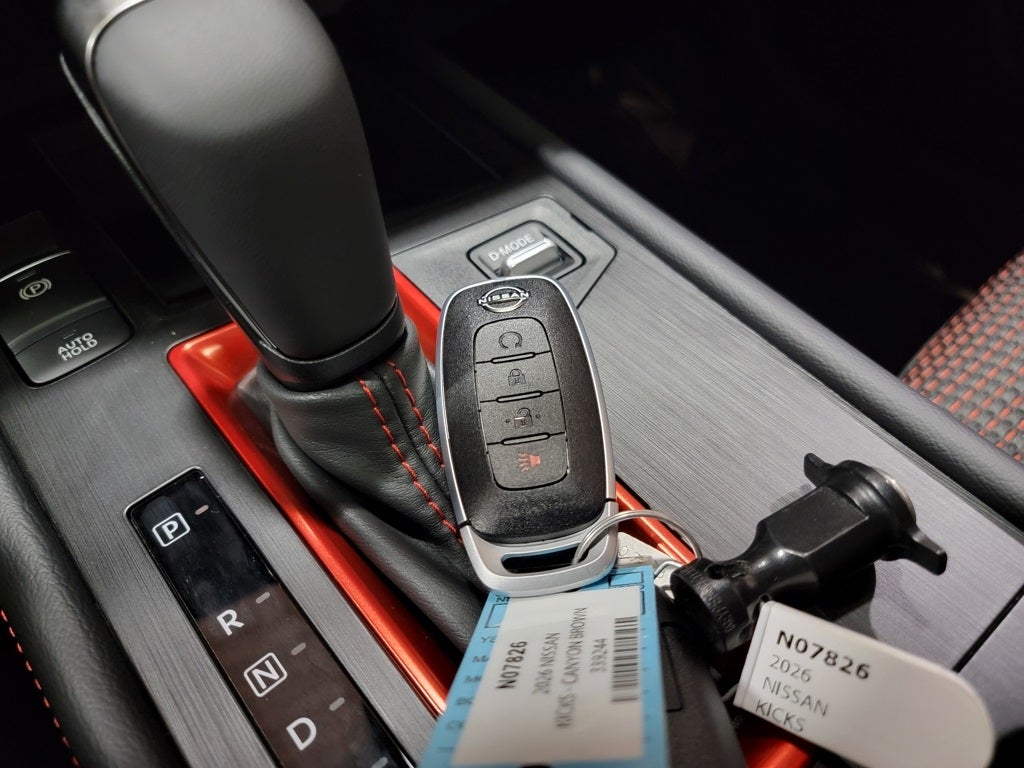 2026 Nissan Kicks SR