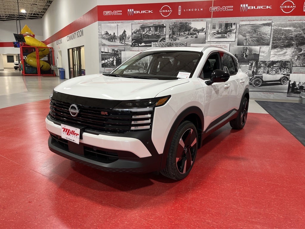 2026 Nissan Kicks SR