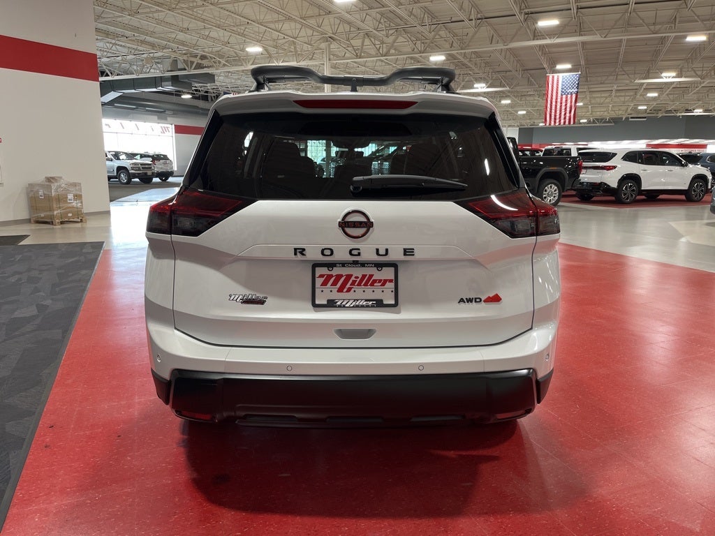2026 Nissan Rogue Rock Creek