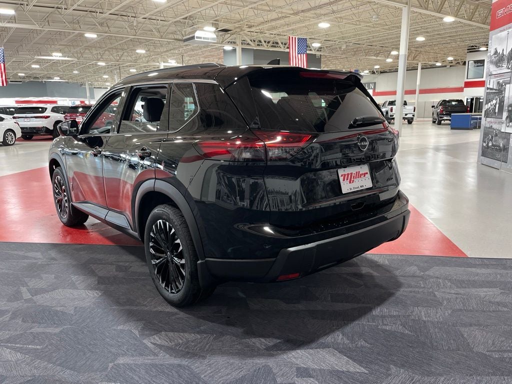 2026 Nissan Rogue Dark Armor