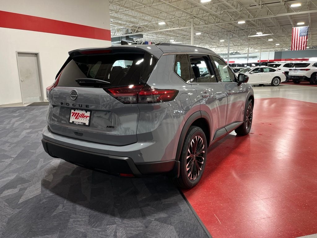 2026 Nissan Rogue Dark Armor