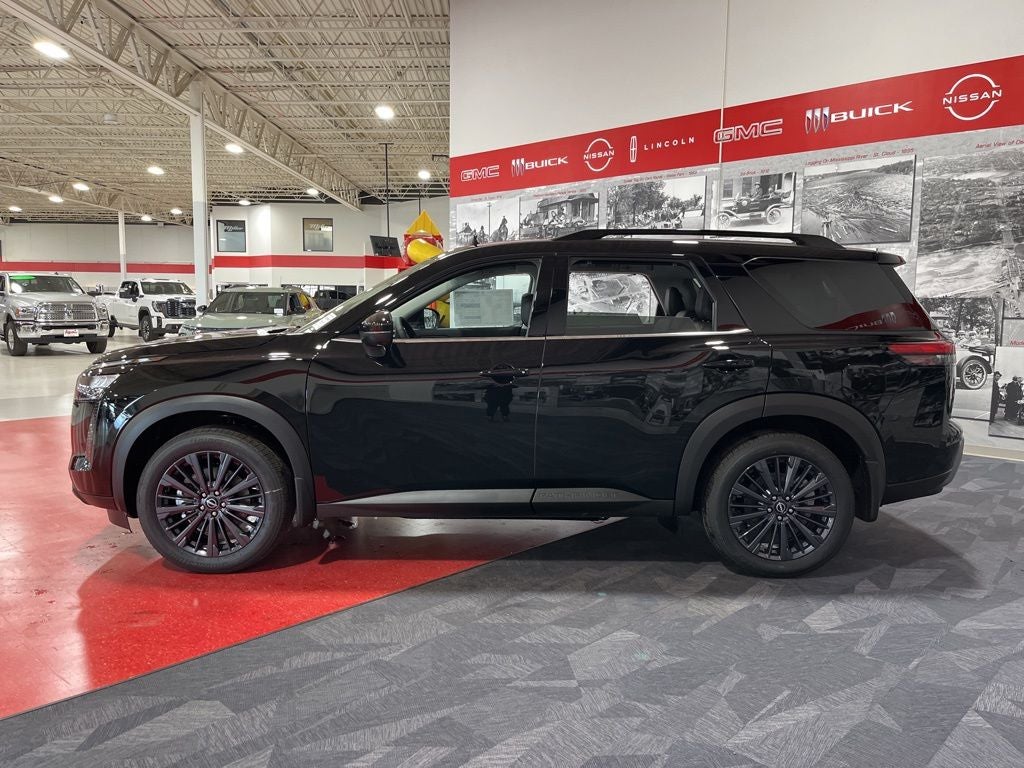 2026 Nissan Pathfinder SL