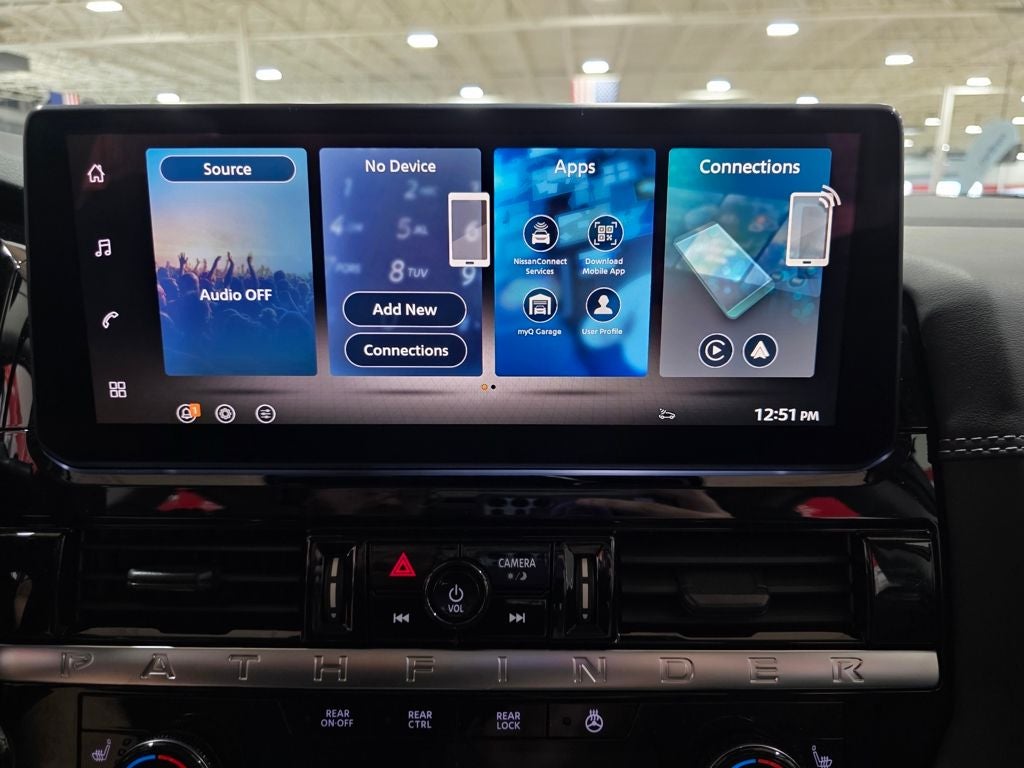 2026 Nissan Pathfinder Platinum