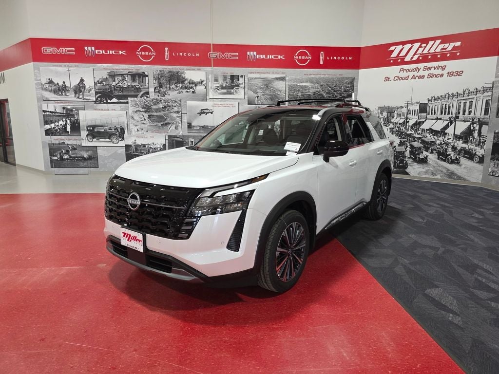 2026 Nissan Pathfinder Platinum