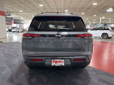2026 Nissan Pathfinder Platinum