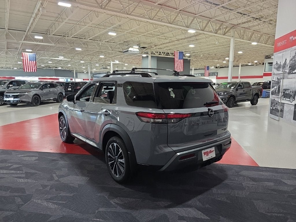2026 Nissan Pathfinder Platinum