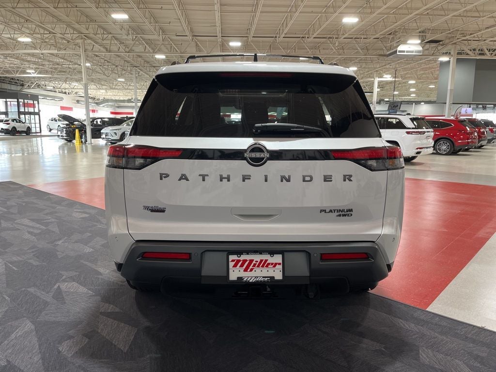 2026 Nissan Pathfinder Platinum