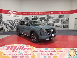 2026 Nissan Pathfinder Platinum