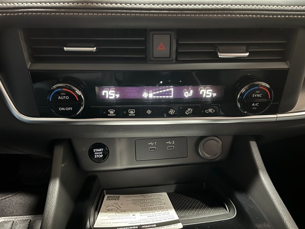 2026 Nissan Rogue SV