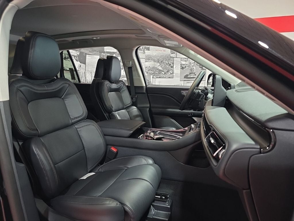 2027 Lincoln Aviator Reserve