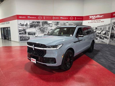 2026 Lincoln Navigator L Reserve