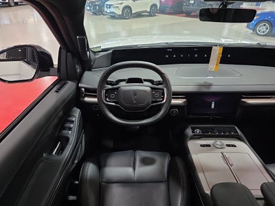 2027 Lincoln Navigator L Reserve