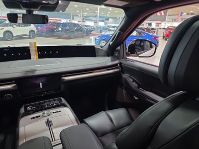 2027 Lincoln Navigator L Reserve