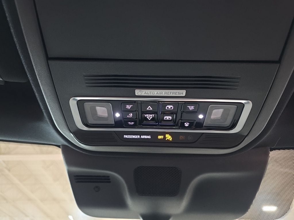 2027 Lincoln Navigator L Reserve