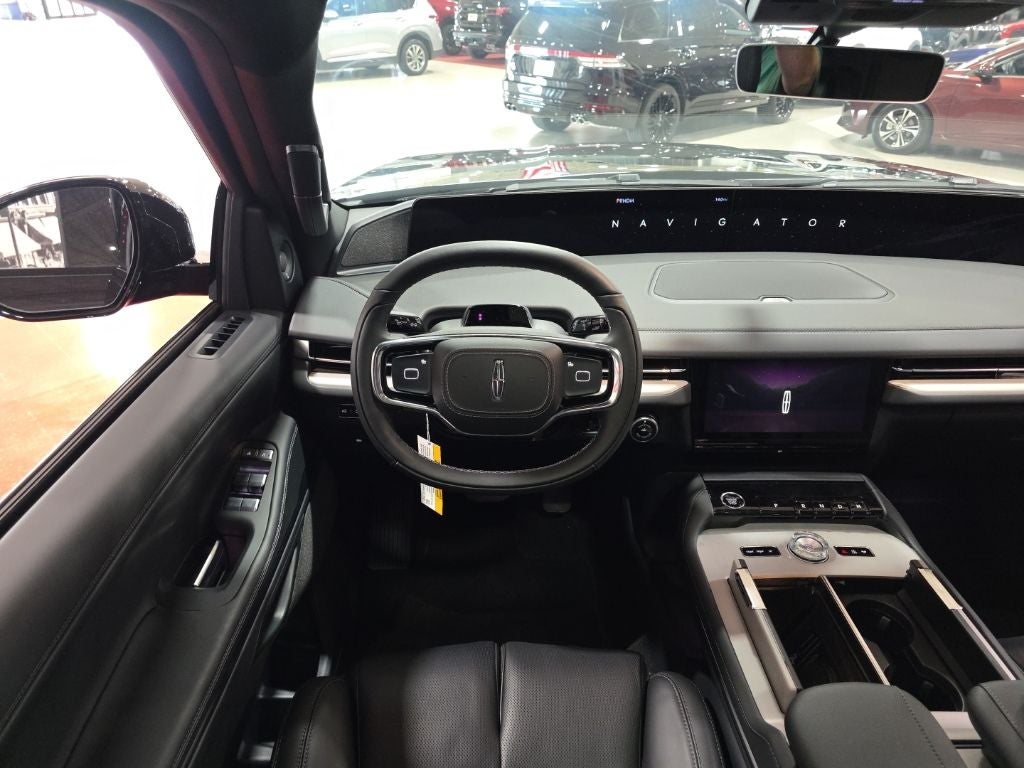 2027 Lincoln Navigator L Reserve