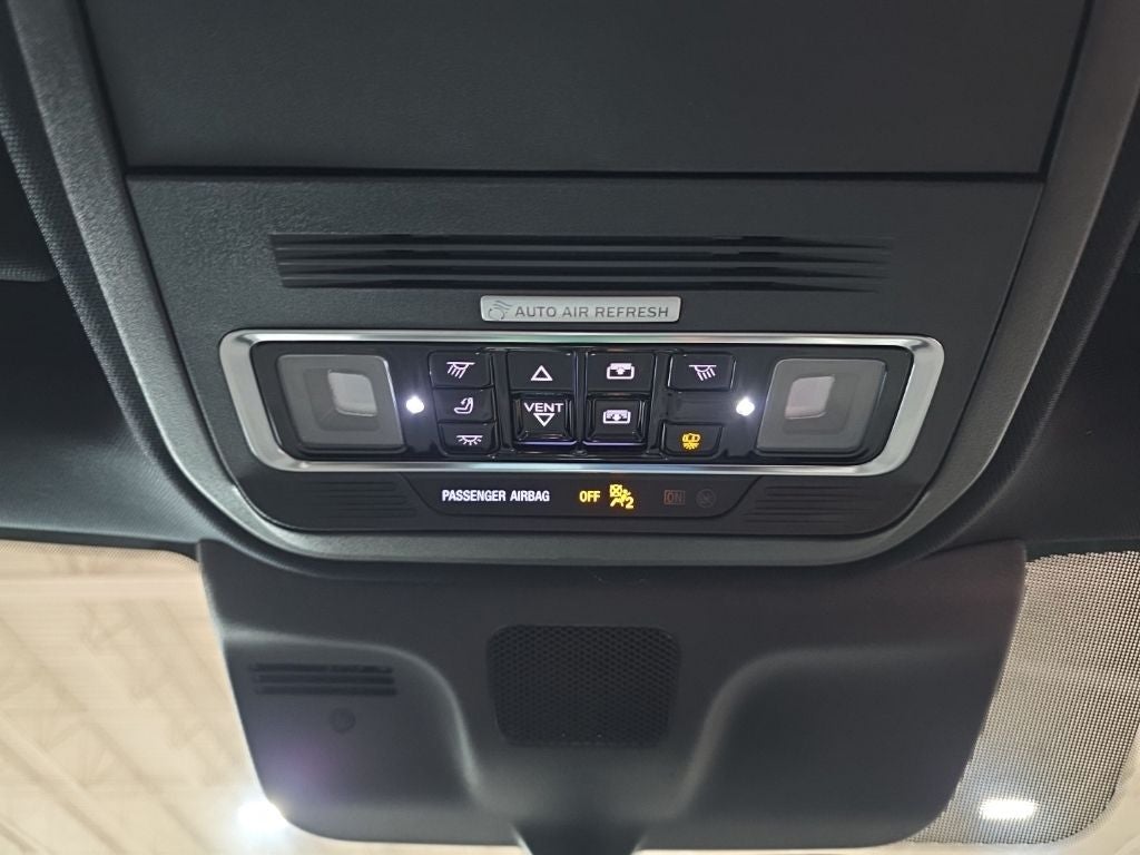 2027 Lincoln Navigator L Reserve