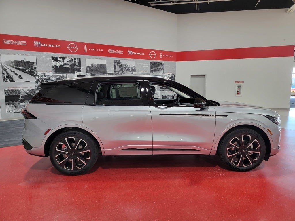 2026 Lincoln Nautilus Reserve