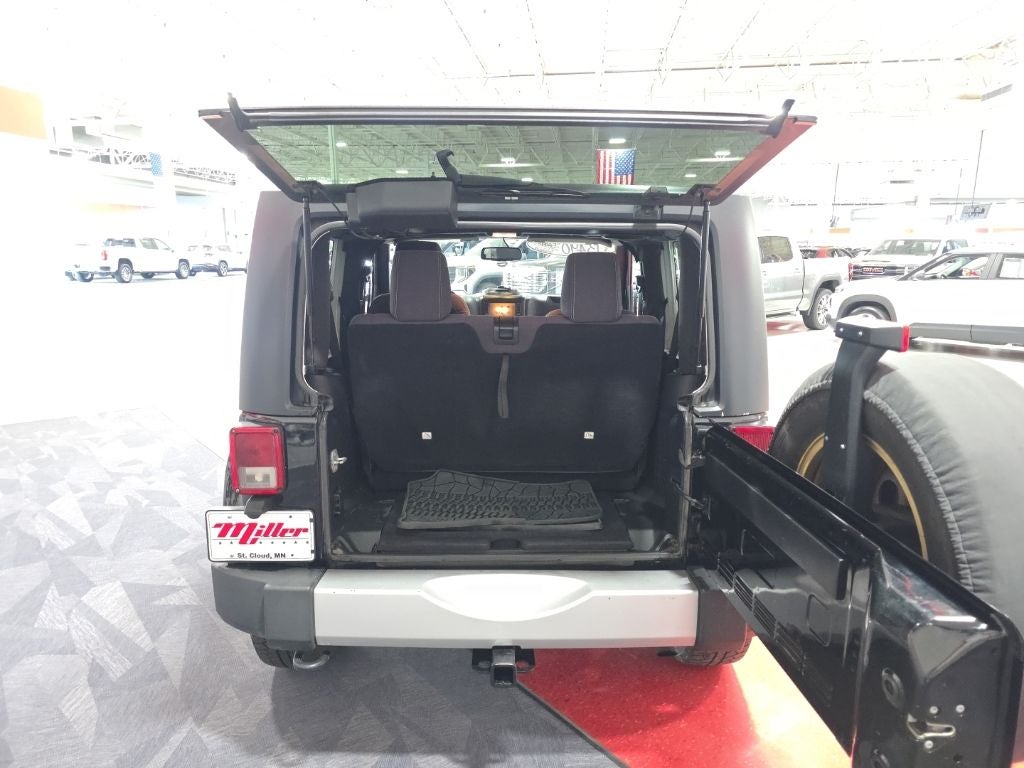 2013 Jeep Wrangler Sahara