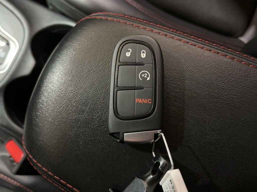 2020 Jeep Cherokee Trailhawk