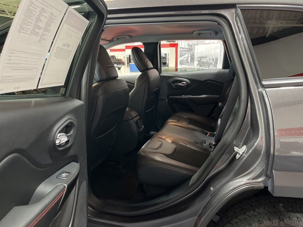 2020 Jeep Cherokee Trailhawk