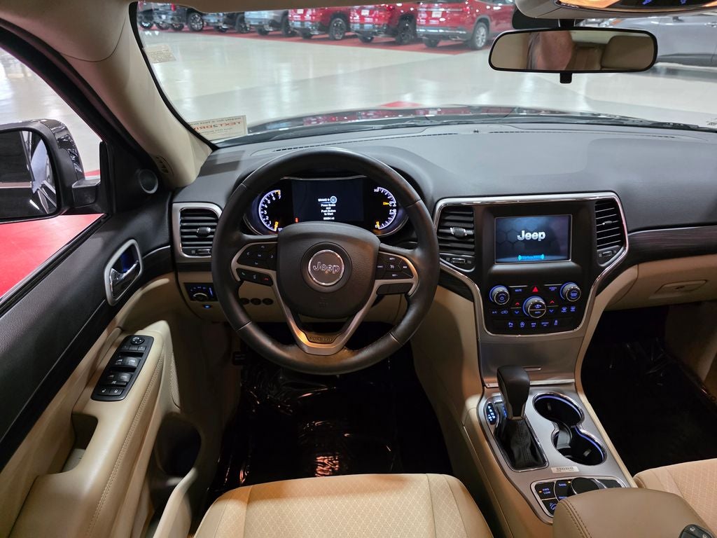 2019 Jeep Grand Cherokee Laredo E